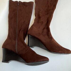 Karen Scott Lena Brown Knee High New Suede Boots, Size 10M